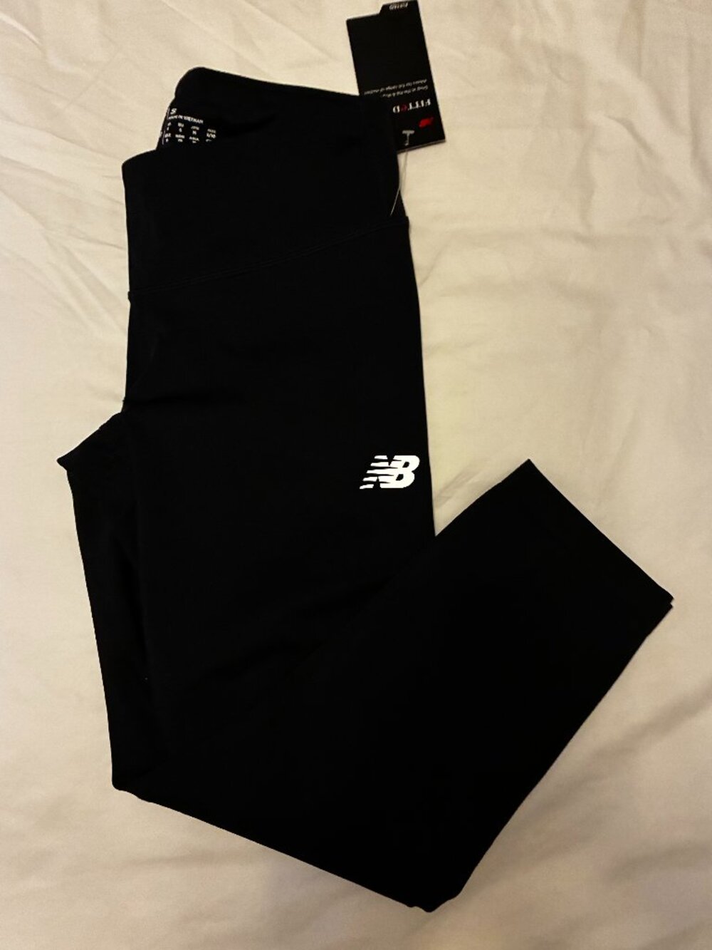 New Balance black capri leggings - size small